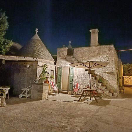 マルティナ・フランカ Trullo Galeottoヴィラ エクステリア 写真