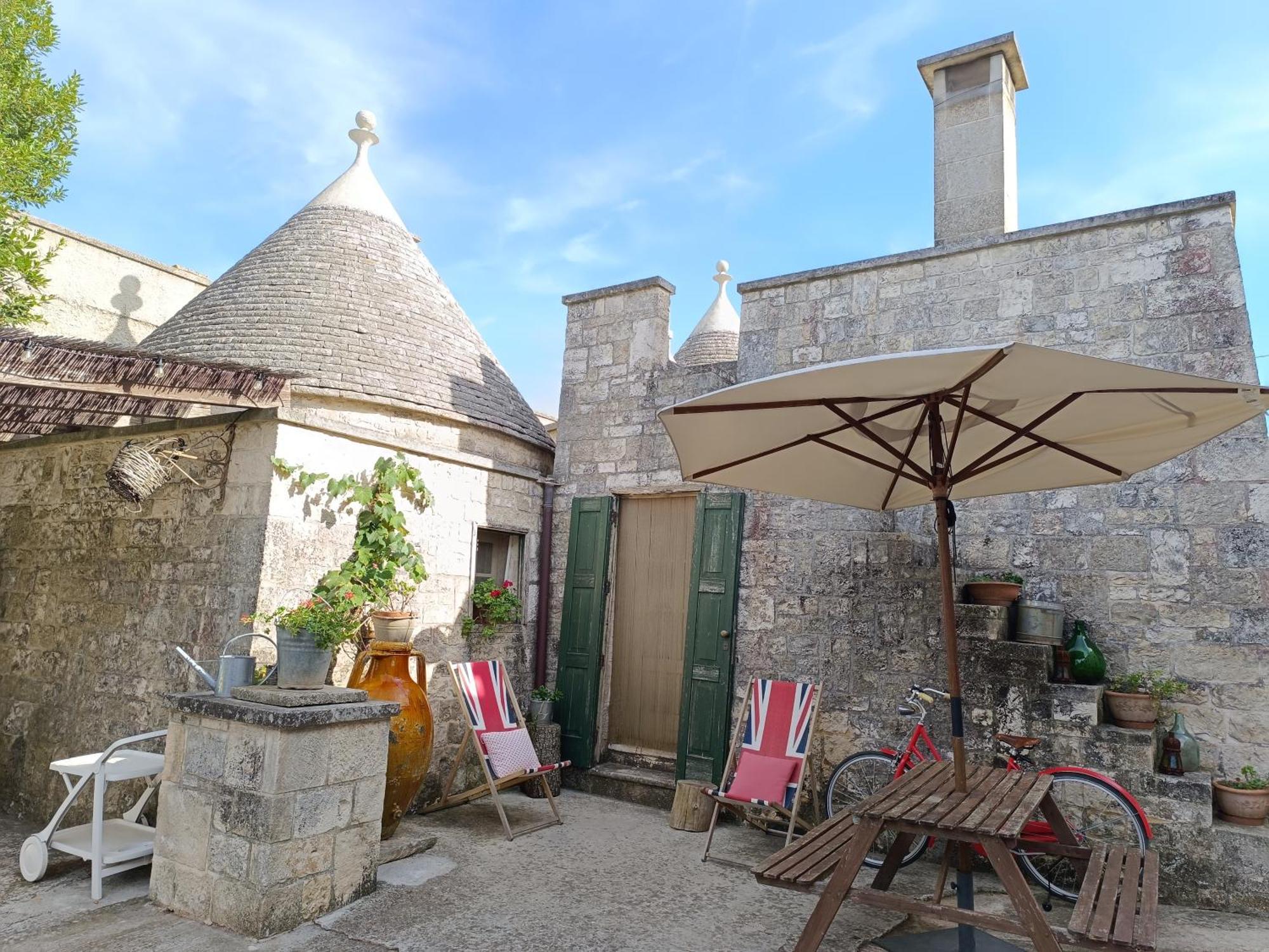 マルティナ・フランカ Trullo Galeottoヴィラ エクステリア 写真