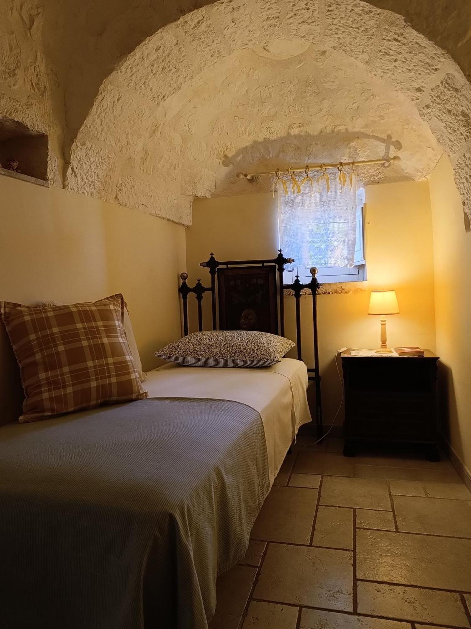 マルティナ・フランカ Trullo Galeottoヴィラ エクステリア 写真